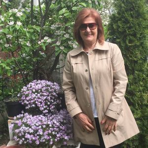 Meet your Posher, Mira